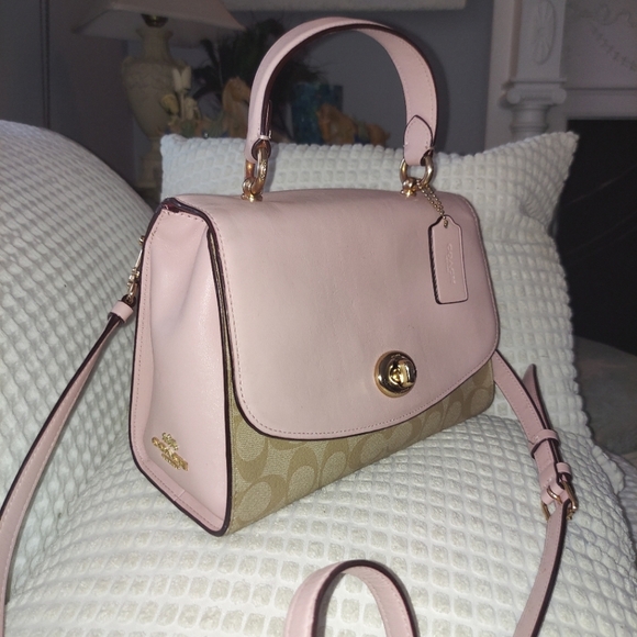 Coach Tilly Signature & Pink Satchel Crossbody - Picture 2 of 16